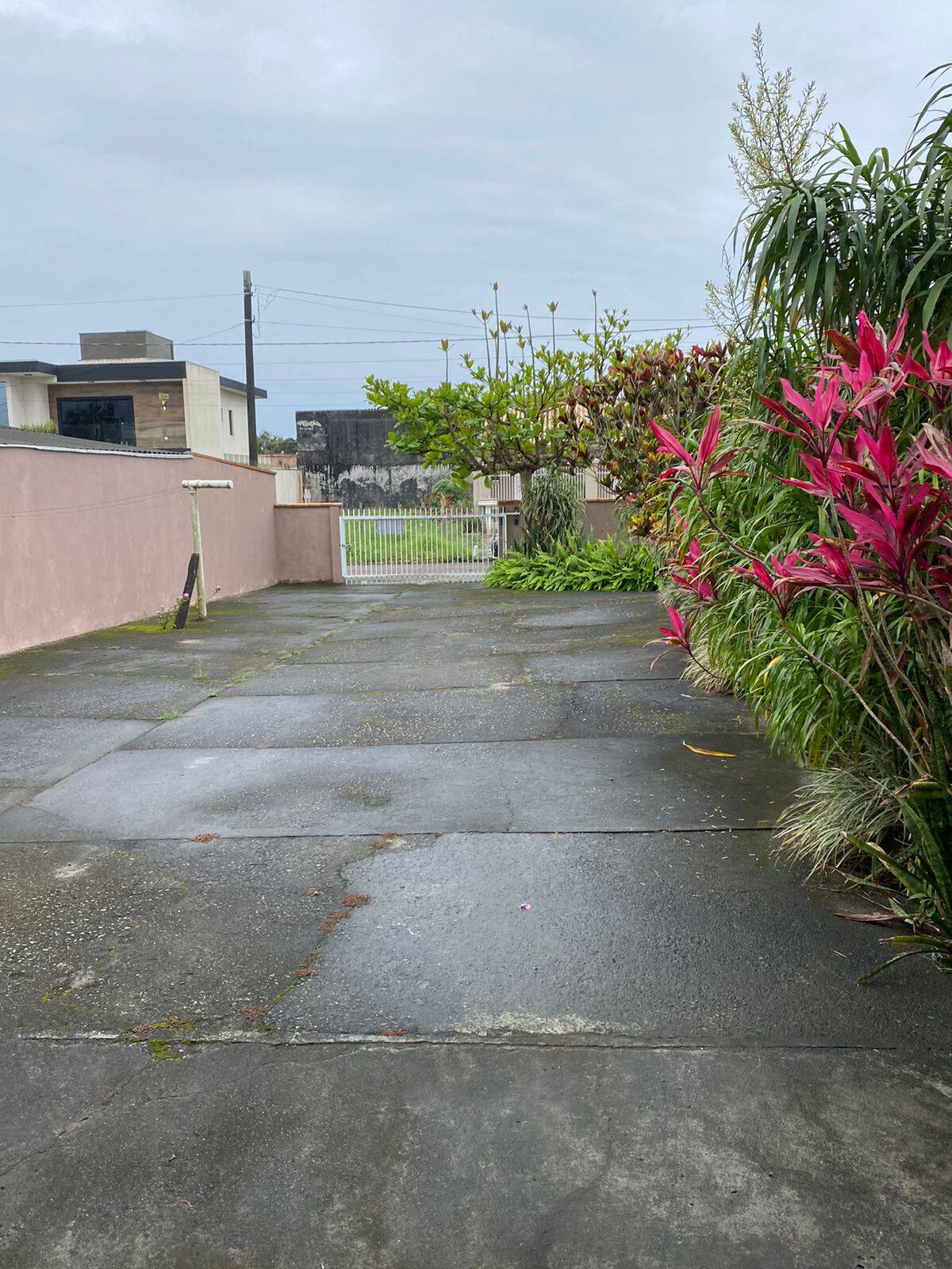 #123 - Casa para Venda em Matinhos - PR
