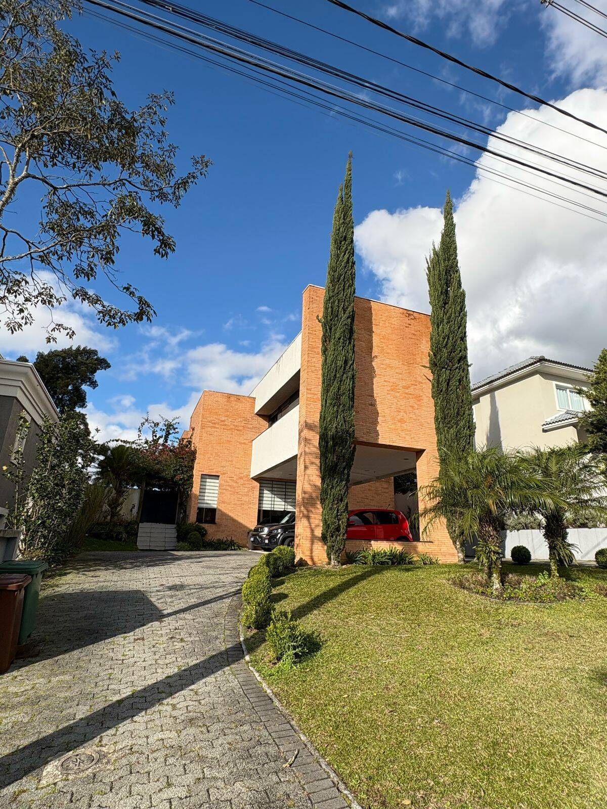 #135 - Casa para Venda em Pinhais - PR